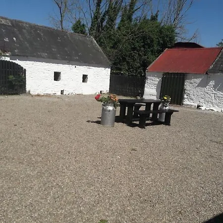 O'neill's Self Catering Cottage- Close To Cashel *