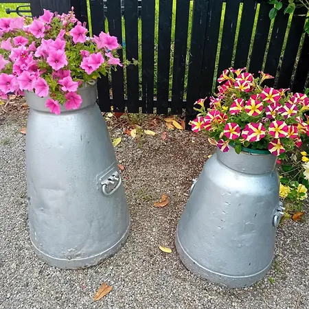 O'neill's Self Catering Cottage- Close To Cashel *